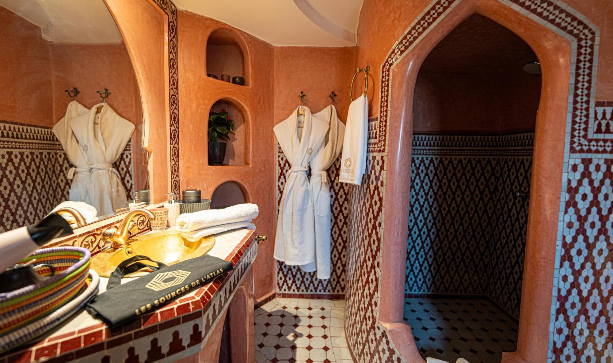 Palais Les Sources De L'Atlas & Spa El Harkat Exterior foto