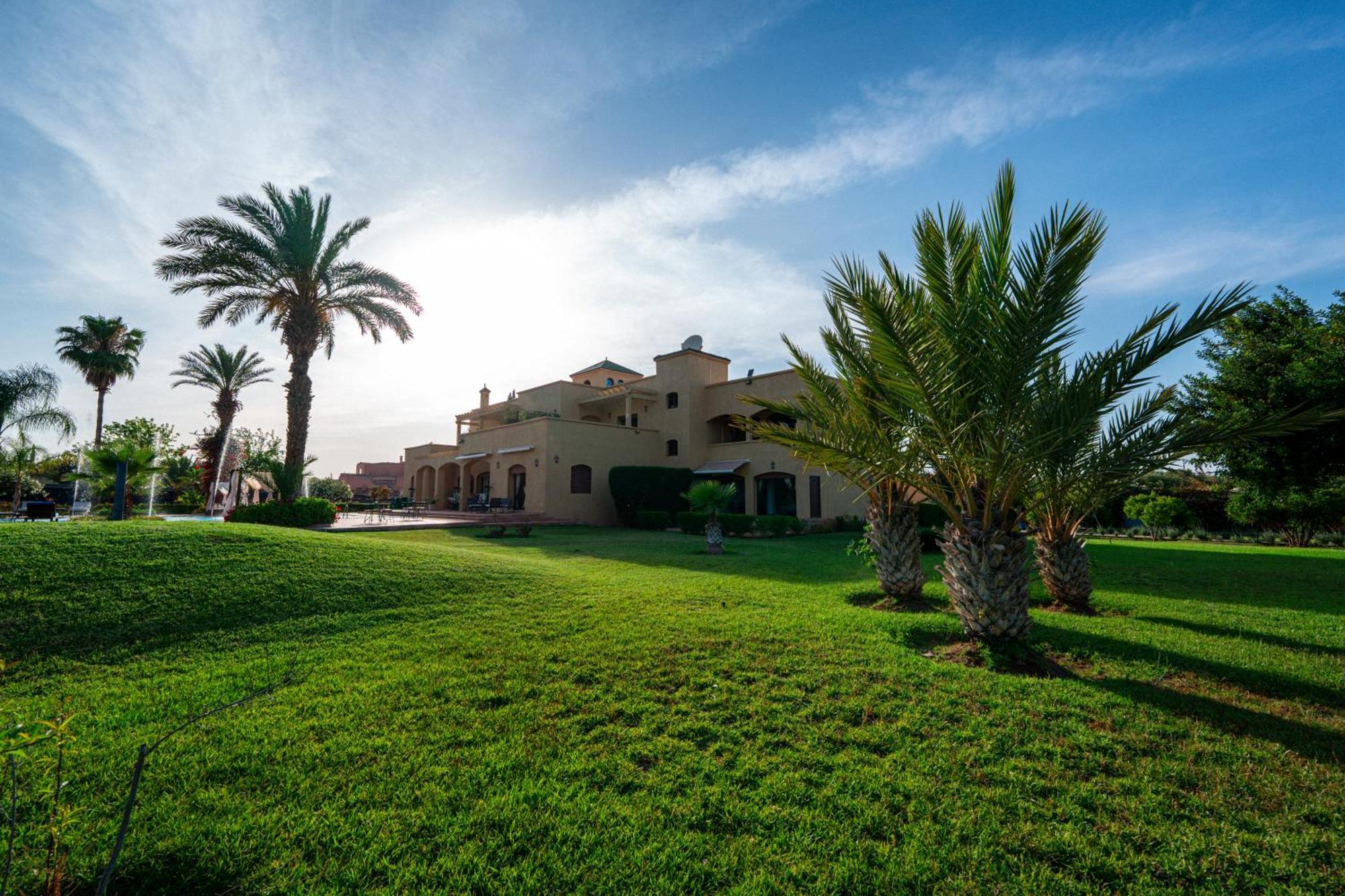 Palais Les Sources De L'Atlas & Spa El Harkat Exterior foto