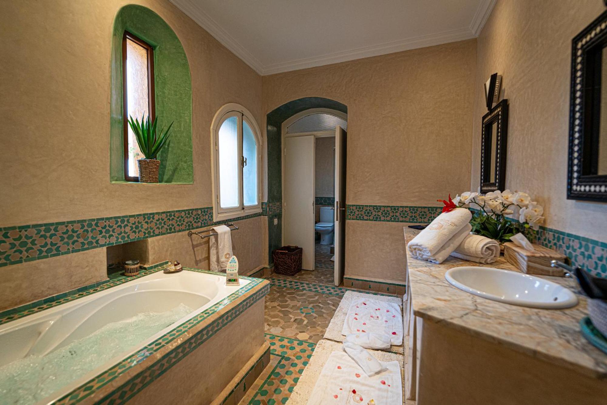 Palais Les Sources De L'Atlas & Spa El Harkat Exterior foto